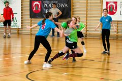 Turniej piłki ręcznej dziewcząt w Podkowie Leśnej